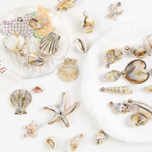 Stile Oceano Conchiglia Bordata Oro Acrilico DIY Pendente Collana Accessori Set