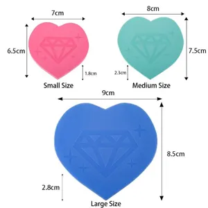 Heart-shaped diamond painting trays in three sizes: small, medium, and large with dimensions