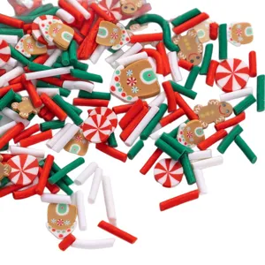 Assortiment de confettis de Noël en pâte polymère avec bonhommes de pain d'épices décor