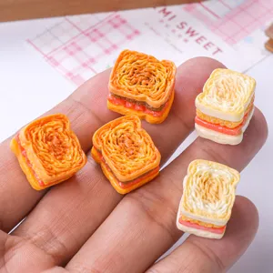 Simulation Miniature Toast Bread Resin Sandwich Food Play DIY Dollhouse Accessories Ornament Miniature Kitchen Toys