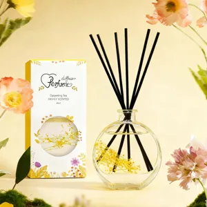 80ml Reed Diffuser Set Home Fragrance Air Freshener with Black Sticks and Dried Flowers