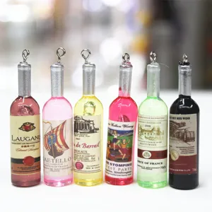 Porte-Clés Miniature Simulation Cigarette Bouteille d'Alcool Créatif Amusant Plastique Charme de Porte-Clés Accessoires de Bijoux DIY Cadeau