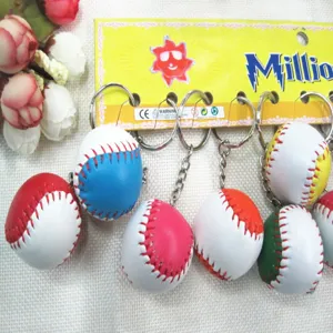 Gekleurde mini honkbal sleutelhangers van PU-leer met metalen ringen voor tassen