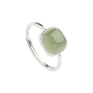 Elegante anello di giada Hetian verde quadrata in argento sterling S925 regolabile