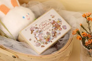 Boîte en fer carrée pour bonbons mariage fête cadeau emballage design dessert mignon.