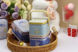 Boîte cadeau en fer-blanc portable, boîte de rangement métallique lapin pour bonbons de mariage.