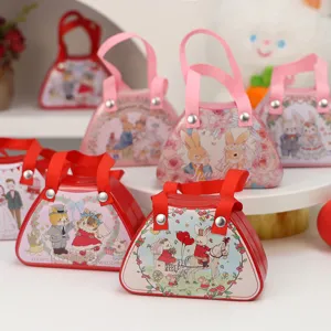 Mini boite de bonbons pour mariage en fer blanc sac a main cadeau avec joli motif lapin.