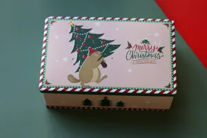 Boite en fer-blanc rectangulaire de Noel detail avec illustration d'arbre et animal pour biscuits.