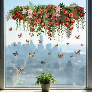 Bloemen raamstickers met rozen en vlinders voor een elegante glasdecoratie