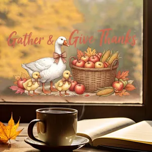 Dettaglio dell'adesivo per finestre autunnale con oca e testo 'Gather & Give Thanks'