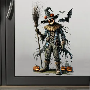 Detailansicht eines Halloween-Vogelscheuche-Fensteraufklebers mit UV-Druck.