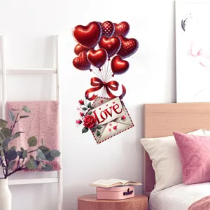 Adesivo murale romantico palloncini a cuore rosso con busta Love per arredo camera