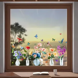 Pegatinas de ventana con jarrones de flores y aves de colores en un cristal claro