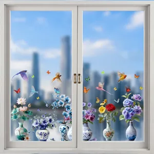 Detalle de pegatinas estáticas para ventanas con jarrones, flores, aves y mariposas coloridas.