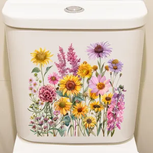 Detail van waterdichte zonnebloem en wilde bloemen sticker op een wit toiletblok