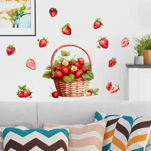 Levendige aardbeienmand muurstickers op woonkamer muur