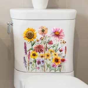 Levendige zonnebloem en wilde bloemen waterdichte sticker op wit toiletreservoir.