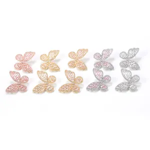 Detailansicht von Schmetterling-Ohrringen mit Zirkonia in verschiedenen Ausführungen