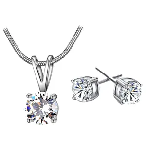 Elegante set di gioielli in argento con collana con pendente solitario e orecchini.