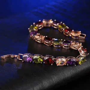 Eleganter Roségold-Armband mit lebhaften oval geschliffenen bunten Zirkonia für Damen