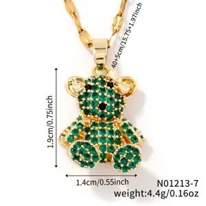 Gold crystal bear pendant necklace micro-inlaid green zircon elegant light luxury jewelry for women