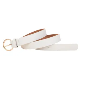 elegante cintura da donna bianca fibbia in metallo dorato tondo stile minimalista.