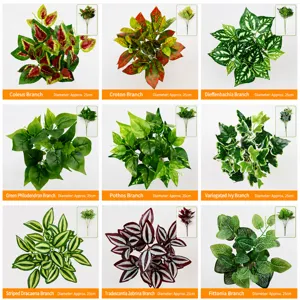 Catalogue détaillé de neuf types de feuilles de plantes artificielles de 25 cm de diamètre