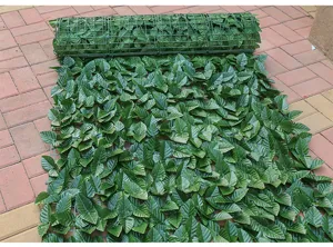 Artificial green leaf fence net for balcony garden outdoor decoration and privacy screen.