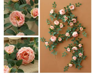 Primer plano detallado de enredadera de peonía rosa artificial con hojas verdes reales
