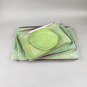 Assiette feuille de banane en mélamine, plat de service rectangulaire et carré décoratif.
