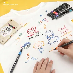 Set di 8 pennarelli per tessuti impermeabili per pittura creativa fai-da-te su magliette e scarpe