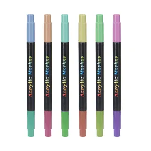 Dubbelkoppige acryl marker set met zachte punt in twee kleuren voor handlettering en graffiti art.