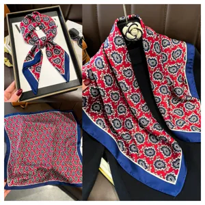 Vintage rode paisley geprinte zijden sjaal 70cm vierkant voor dames retro hoofddoek