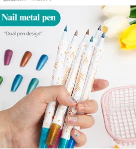 Vista detallada de rotuladores metálicos de doble punta para manicura creativa de bricolaje