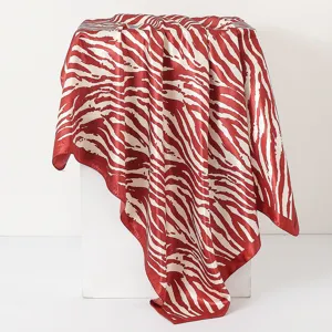 Elegante pañuelo de satén con estampado de cebra rojo y blanco 90x90cm con caída lujosa