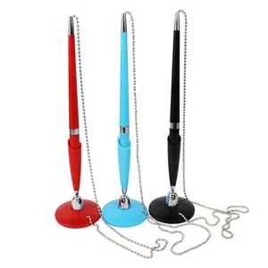 Schreibtisch-Signierstifte mit festem Sockel und Metallkette in Rot, Blau und Schwarz