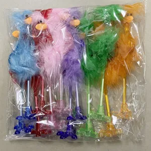 Penne a sfera con piume colorate dal design carino di uccello, decorazione soffice, set di penne.