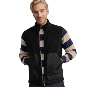 Men's sherpa fleece full zip vest casual autumn winter sleeveless outerwear with large pockets.