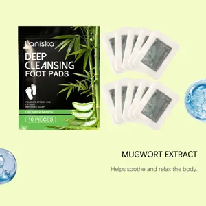 Macro detail of Laniska deep cleansing foot pads featuring natural mugwort extract