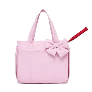 Grande borsa da tennis rosa con fiocco in cotone imbottito per sport e viaggi di piacere