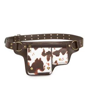 Riñonera vintage estilo motero con estampado de vaca y cinturón de cuero ajustable