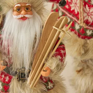 Statuetta tradizionale di Babbo Natale in piedi con sci in legno per Natale casa