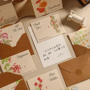 Juego de tarjetas de felicitación vintage de papel kraft con dibujos de flores