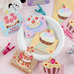 Sammlung süßer Cartoon 3D-Kuchen-Geburtstagskarten mit Happy Birthday Text-Detail
