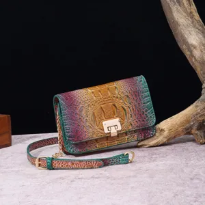 Bolso de Bandolera Retro con Patrón de Cocodrilo Degradado Cuero PU Bolso Cuadrado Pequeño con Cierre Dorado y Cadena