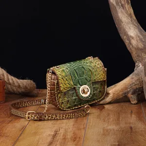 Bolso bandolera retro de cuero con relieve de cocodrilo verde y cadena dorada