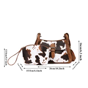Conjunto de bolso bandolera y estuche con estampado de vaca y dimensiones detalladas