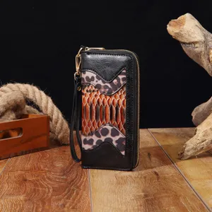Vintage Damen Geldbörse im Boho-Stil mit Leoparden- und Schlangenmuster-Details