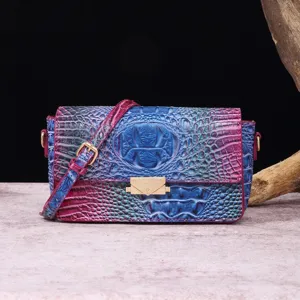 Bolso bandolera vintage con patrón de cocodrilo azul y púrpura y cierre dorado