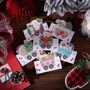 Vue détaillée d'étiquettes de Noël avec de mignons motifs d'animaux